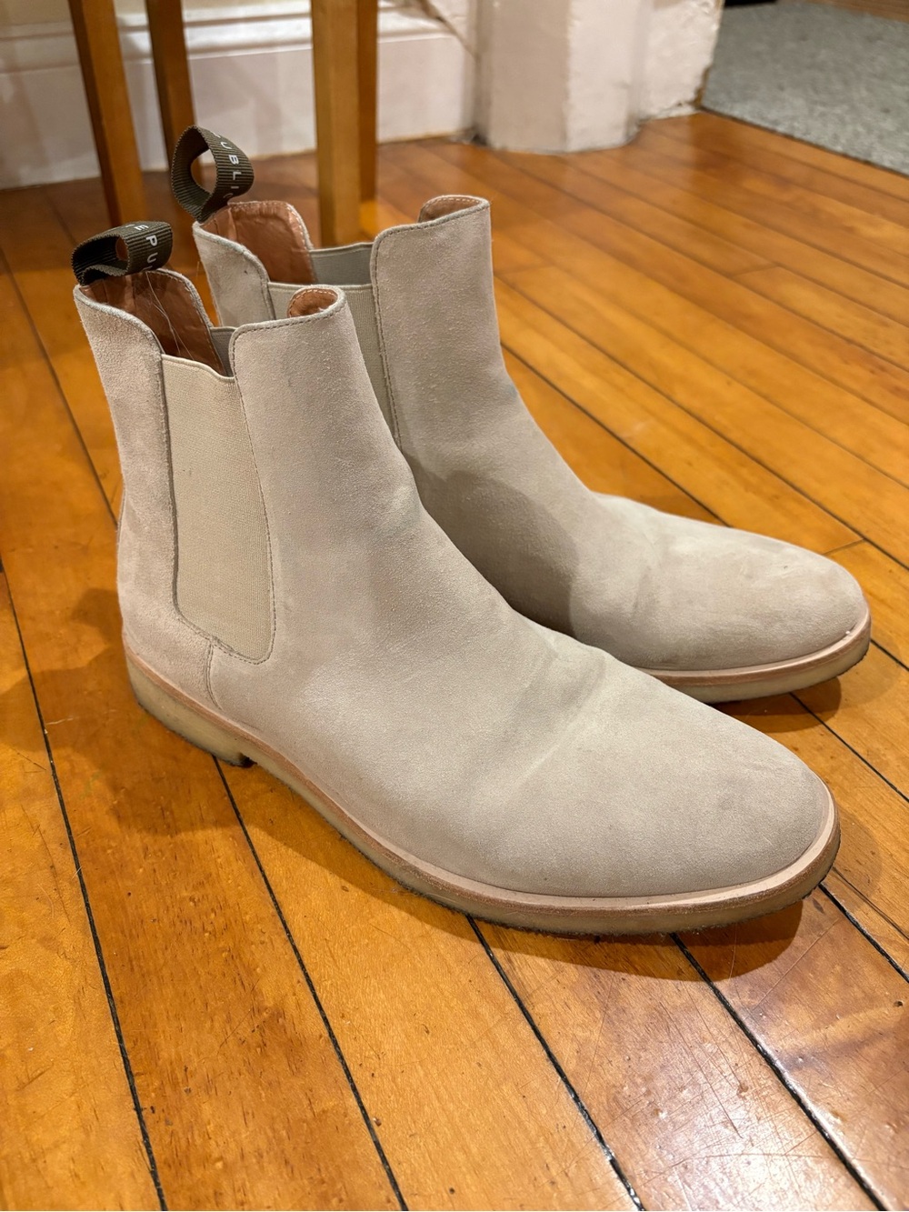 Men's Chukka Chelsea Boots in Light Beige Suede in size 9